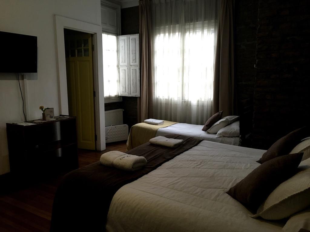 Hotel Casa Lyon Santiago Exterior photo